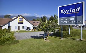 Kyriad Geneve St-Genis-Pouilly